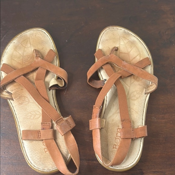 Born Brown Strappy Sandals SZ 9 - Picture 3 of 8